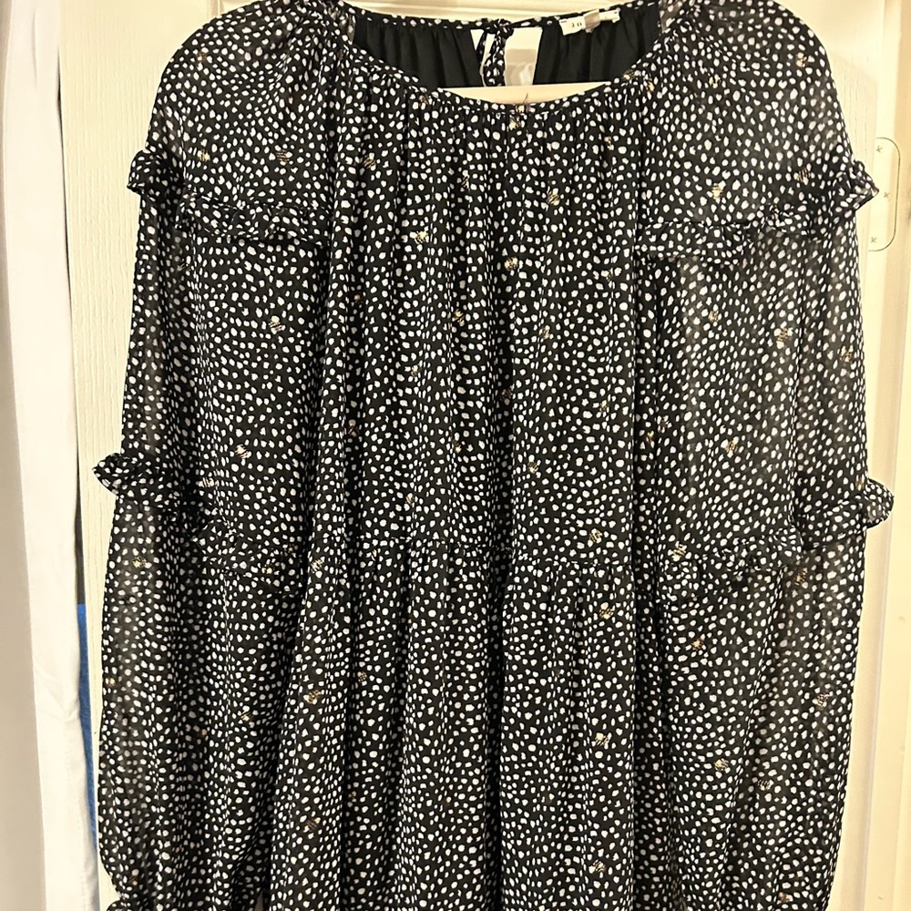 Jodifl Ruffle & Sparkle dress